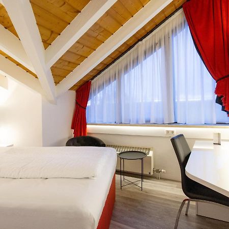 Dormero Hotel Duesseldorf 에어크라트 외부 사진