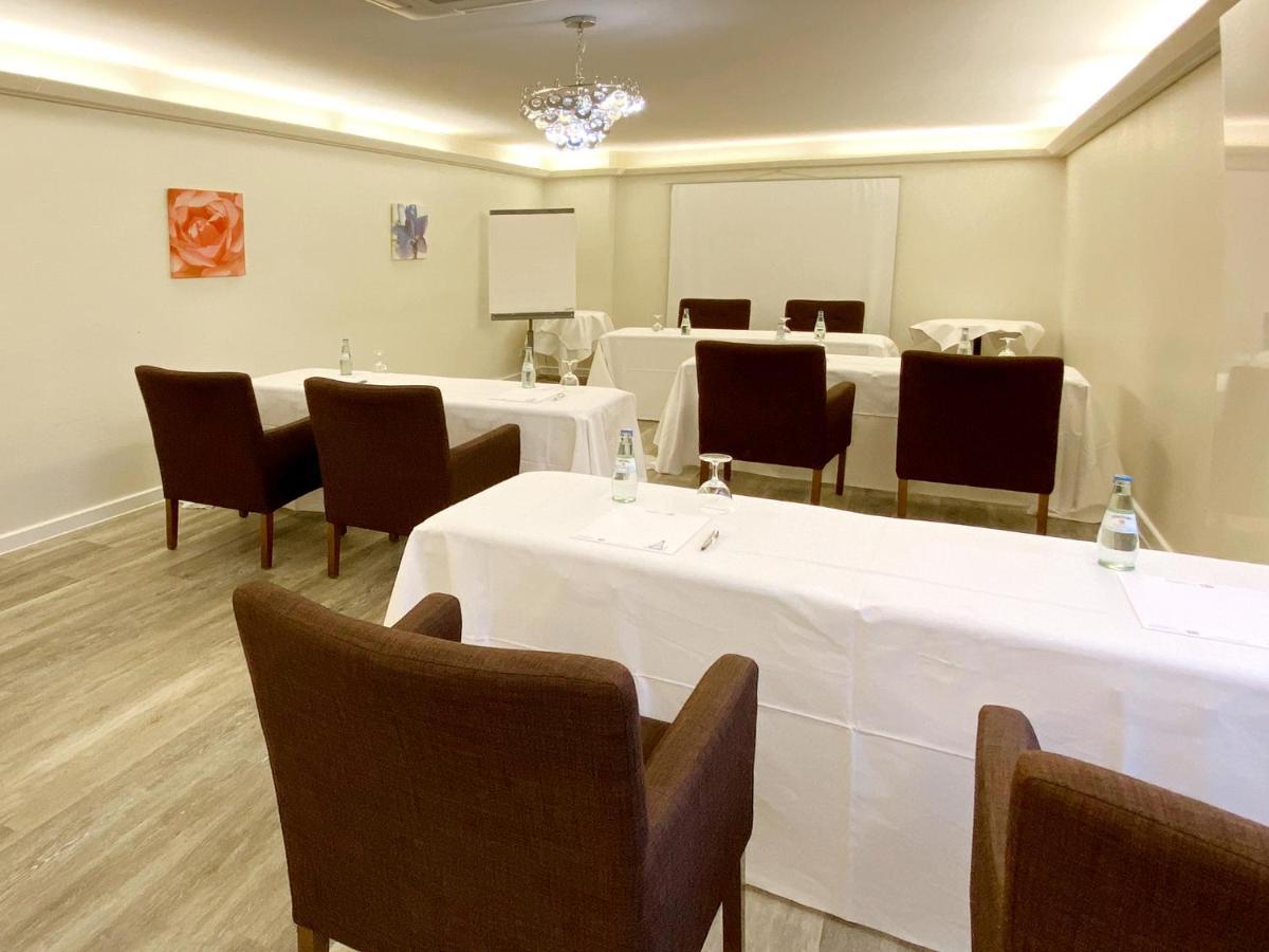 Dormero Hotel Duesseldorf 에어크라트 외부 사진